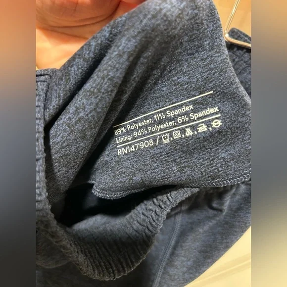 Outdoor Voices CloudKnit Sweatpants in Navy , size Small - Picture 10 of 10